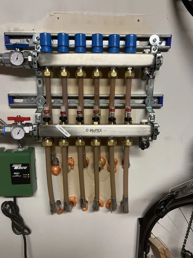 Plumber performing Leak Detection at a residential property in Zuni Pueblo